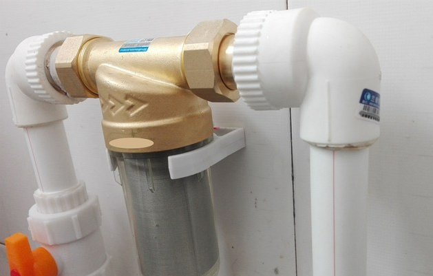 接管連接前置過濾器示意圖，一進一出方便連接和過濾！