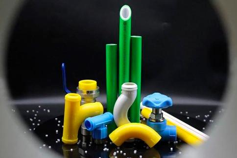 金德和金牛水管哪個好？質保大比拼！到底哪種更香？